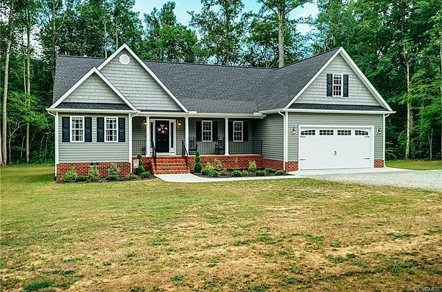 1st image of 20305 Woodland Dr