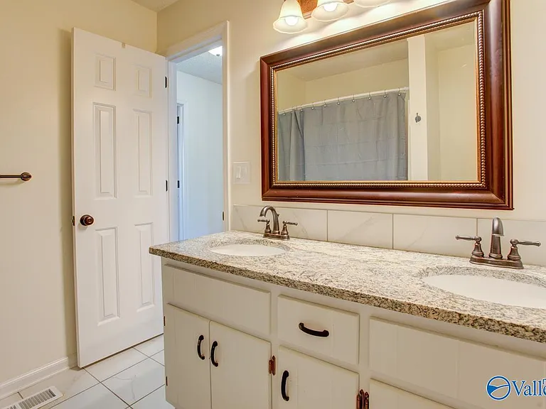 8151 Oldfield Rd SW #7 — Photo 16