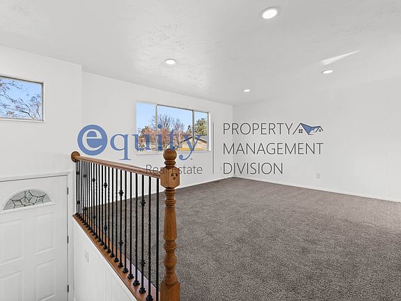 5th image of 8537 S Ray Cir