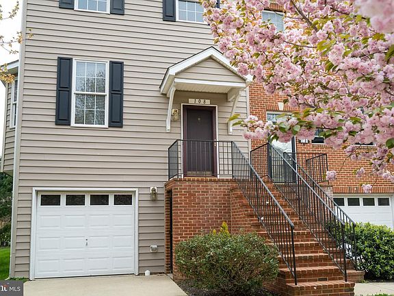 4th image of 108 Oak Leaf Dr
