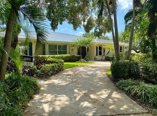 3650 Mockingbird Dr, Vero Beach, FL 32963