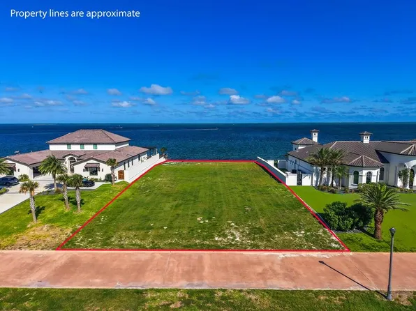 42 La Buena Vida Dr, Aransas Pass, TX 78336