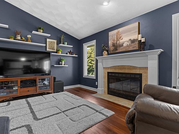 5th image of 6168 Weeping Willow Ln