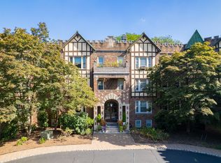 4 Riverside Dr APT 203, Cranford, NJ 07016
