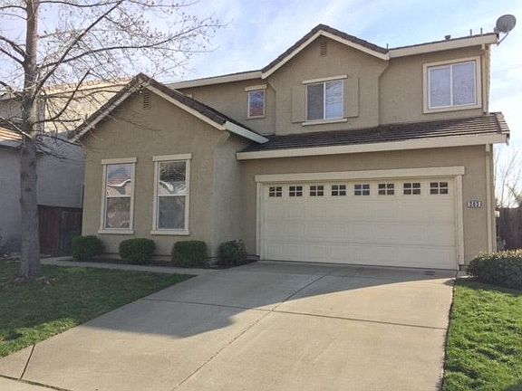3rd image of 303 Arroyo Madrone Ct
