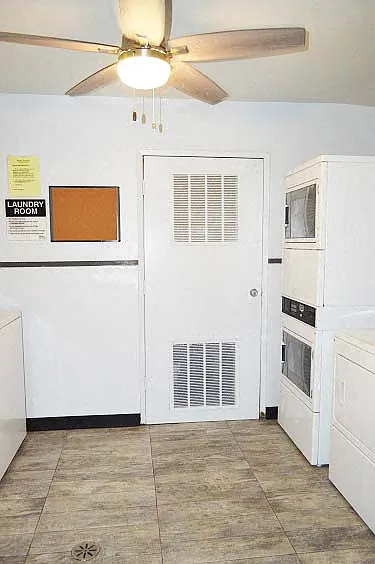 Fairview Apartments — Photo 18