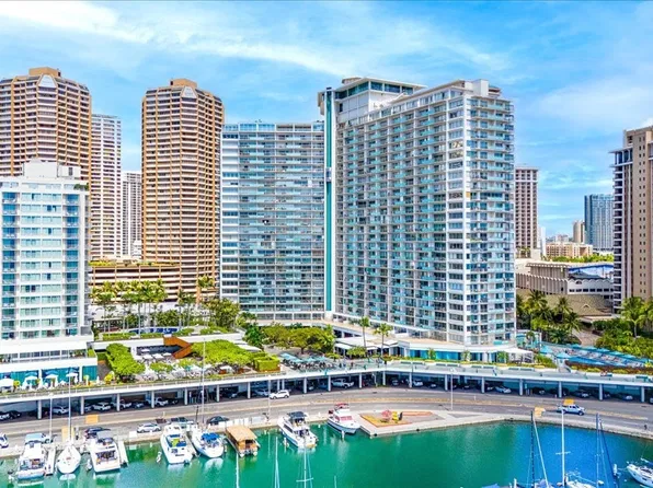 1777 Ala Moana Blvd APT 2432, Honolulu, HI 96815