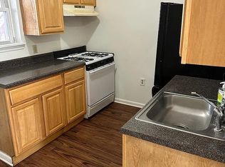 660 S Park St #8, Elizabethport, NJ 07206