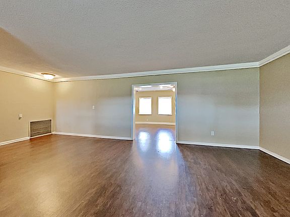 5th image of 6390 28th St S