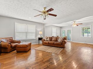 7590 Highway 1295, Paint Lick, KY 40461