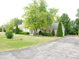 N29W22-42 Kathryn Ct, Waukesha, WI 53186