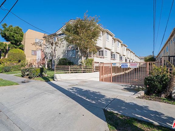 2nd image of 924 Enterprise Ave APT 10