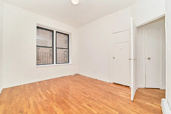 Rented by Living New York | media 13