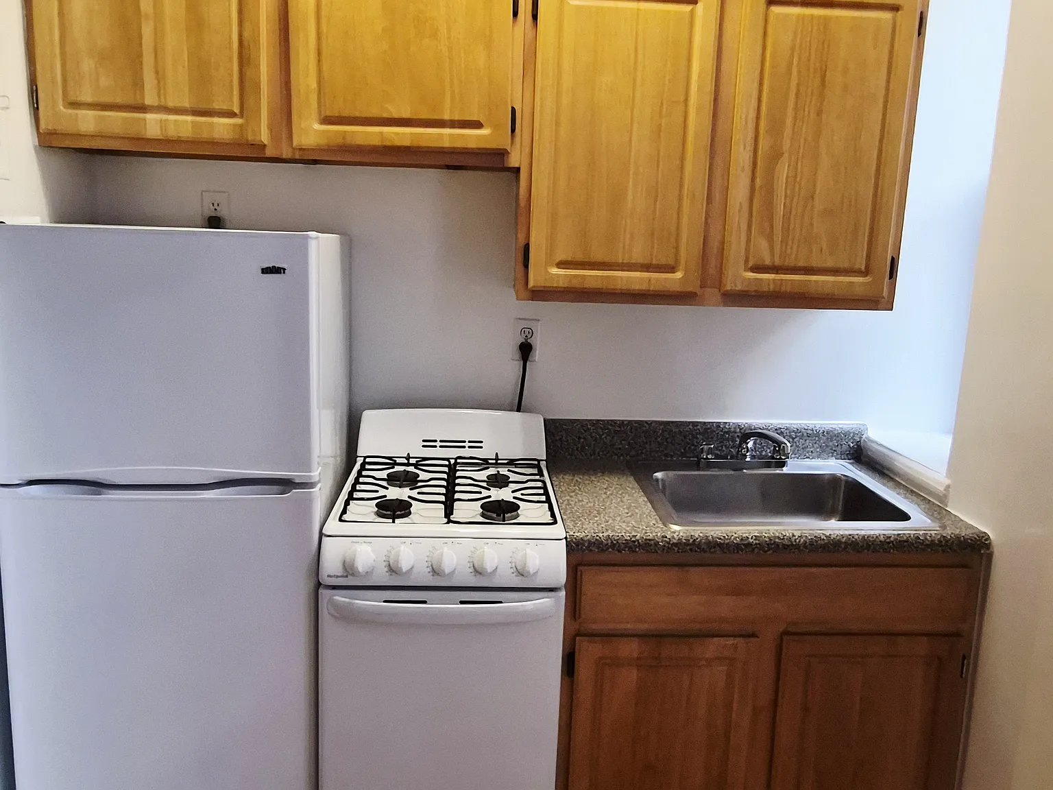 355 West 85th Street — Photo 4