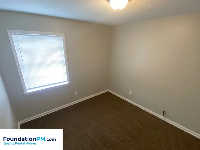 4208 Beacon Hill Dr — Photo 14