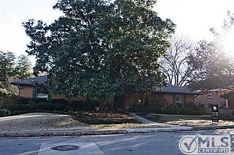 1st image of 3421 Ashford Ave
