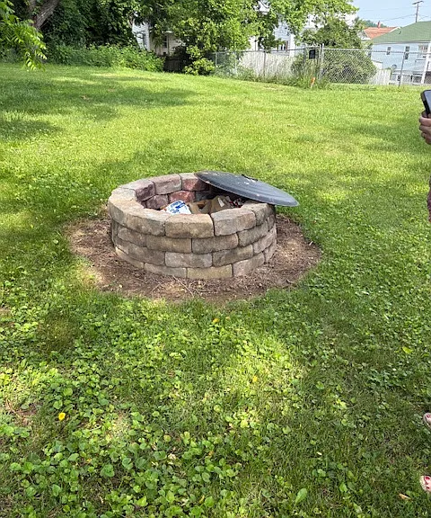 810 Robertson St — Photo 23