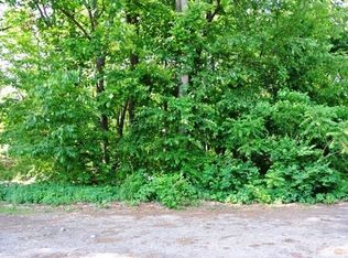 25 Roche Ave, Leominster, MA 01453