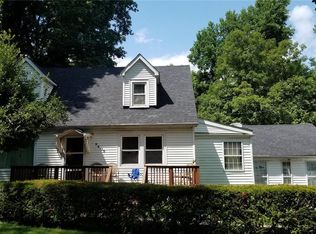 9405 Richfield Rd, Fairview Heights, IL 62208