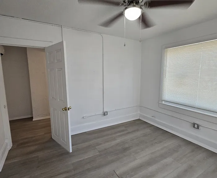 108 Mesa St SE #108 — Photo 8