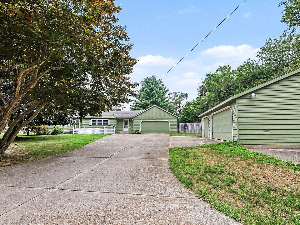 1st image of 1778 52nd St SW