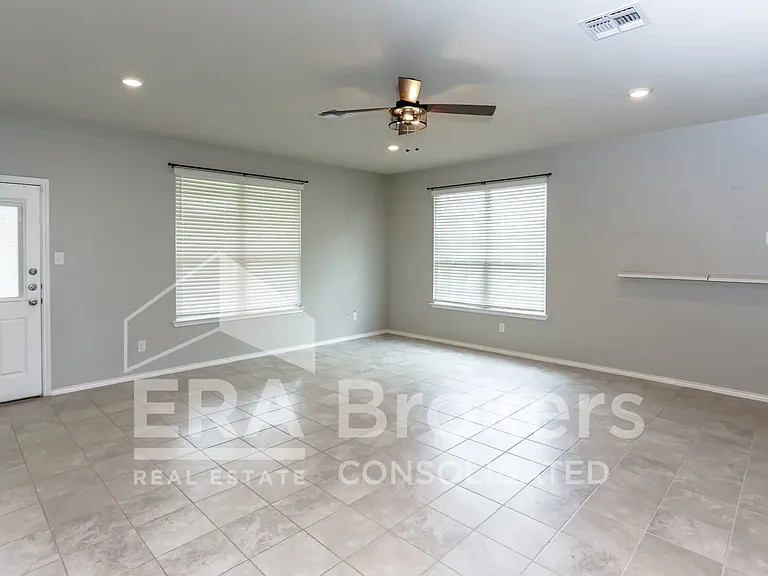 2506 Bargello St — Photo 16