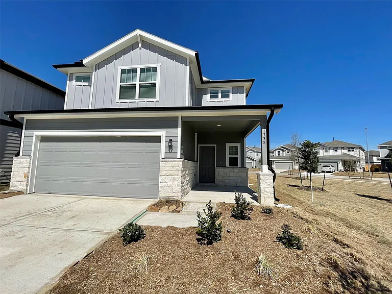 11738 Armadale Dr — Photo 2