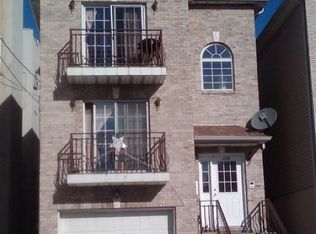 159 Thomas St, Newark, NJ 07114