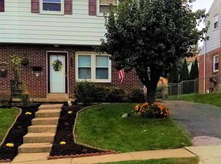 1324 Calvert Ln, Lancaster, PA 17603