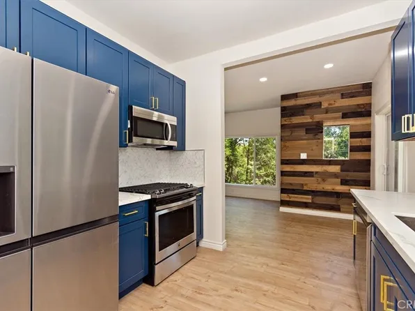 23913 Bowl Rd, Crestline, CA 92325