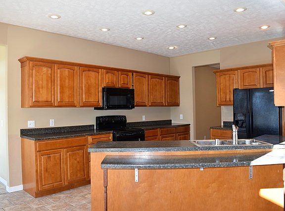 2nd image of 512 Zeigler Dr