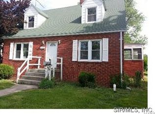 150 Church St, Carrollton, IL 62016
