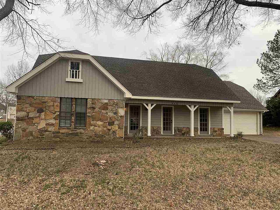 1st image of 948 Pheasant Hollow Dr