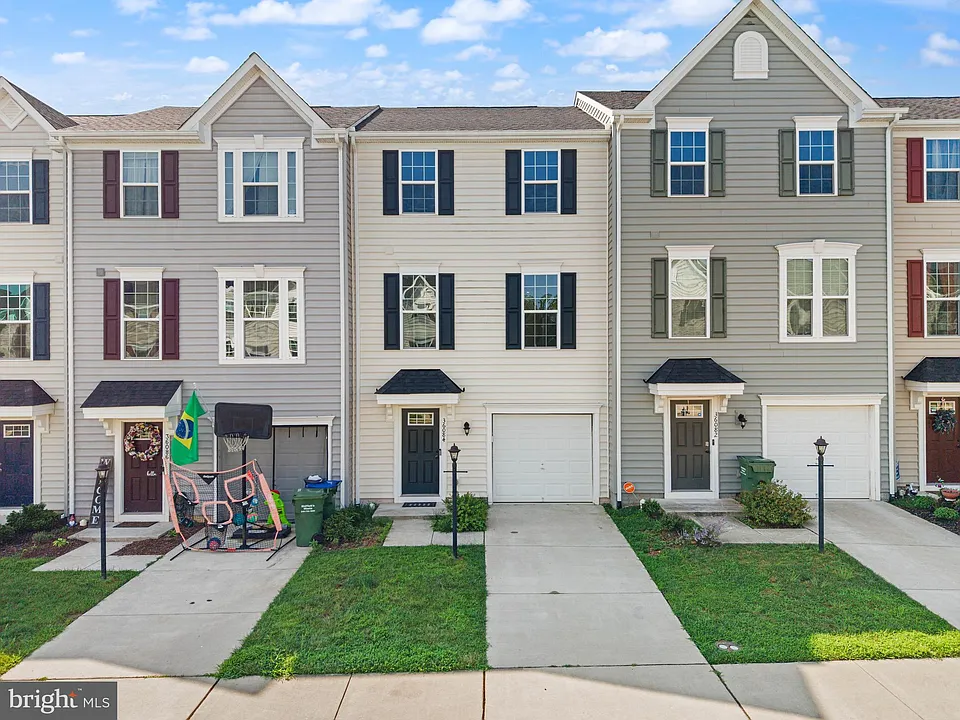 36084 Fawn Ln