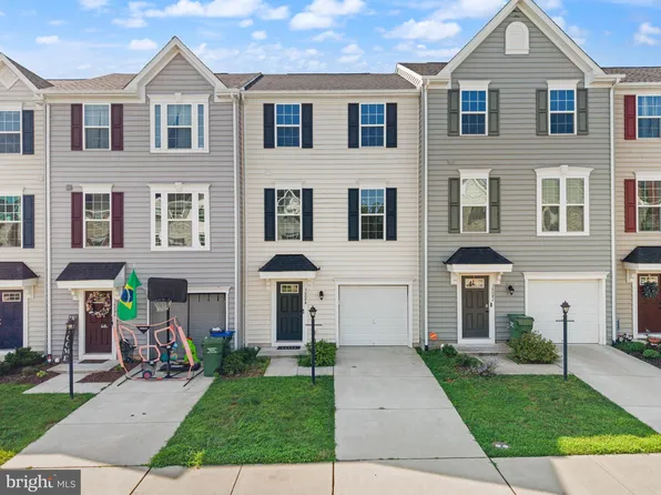 36084 Fawn Ln, Locust Grove, VA 22508