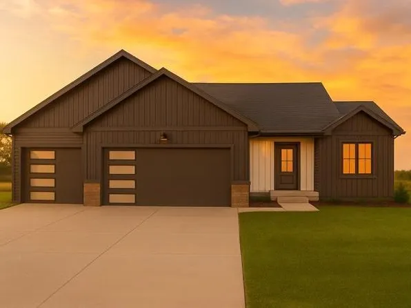 390 Candy Ln, Kinnickinnic Township, WI 54022