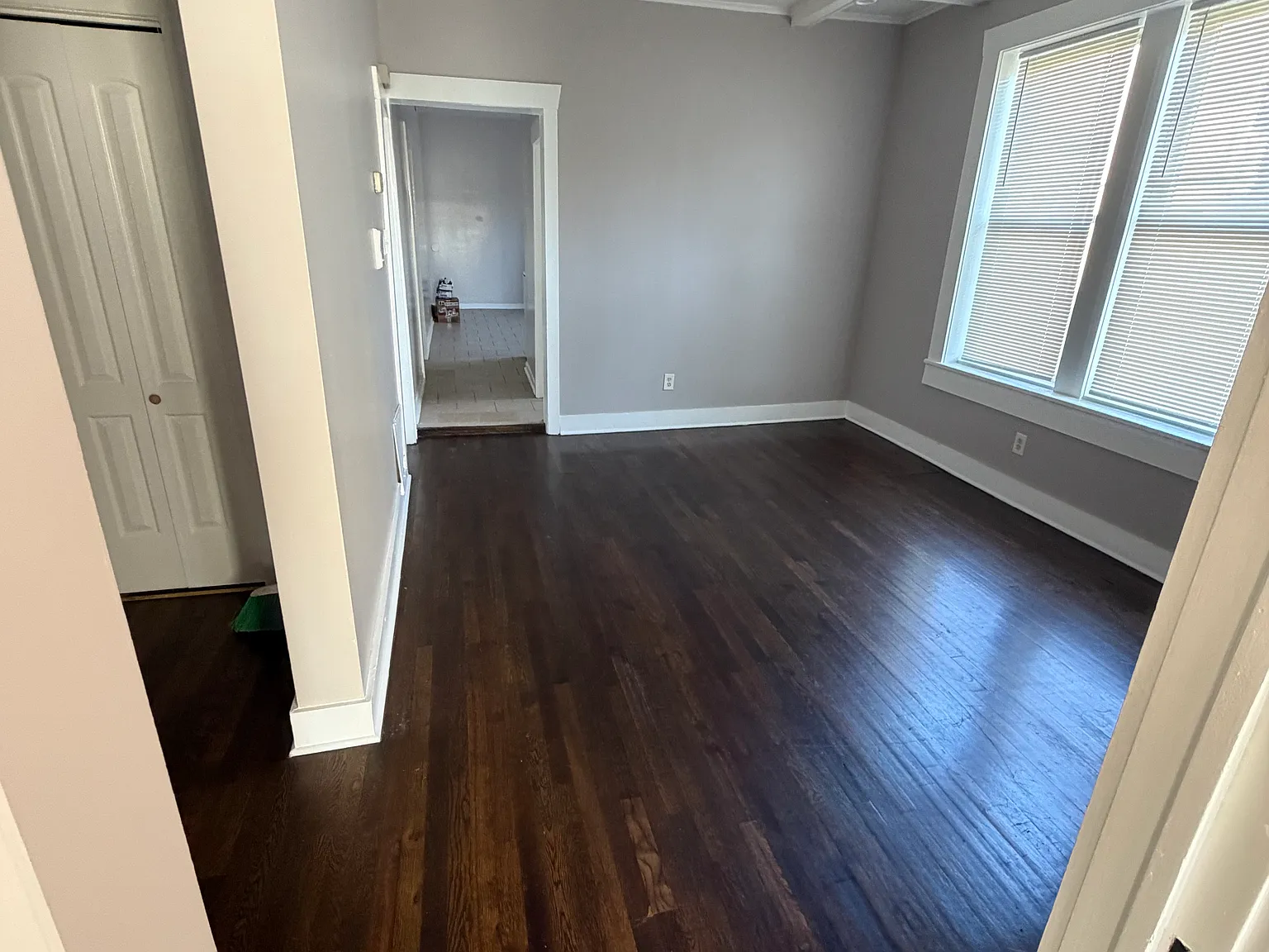 2 bed, 1100 sqft, $1,550 — Photo 4