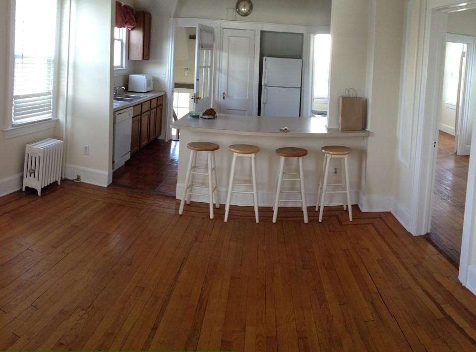 2nd image of 10 Via Ripa