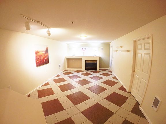 Living Room window b/n lamps