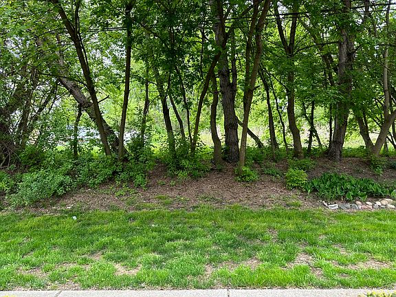 4th image of 34509 W Wilma Ct