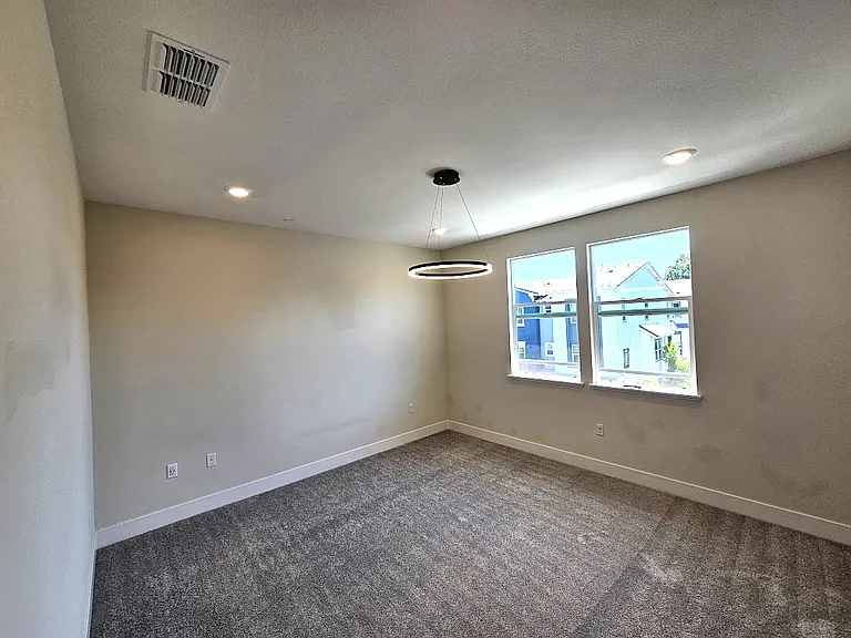 122 Ranch Ln — Photo 7
