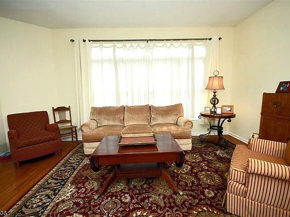 4th image of 112 Loft Dr #112