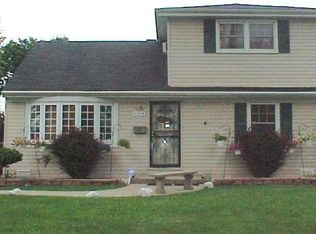 10204 Nevada Ave, Franklin Park, IL
