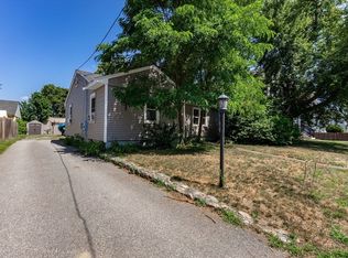 26 Hartford St, Framingham, MA 01702