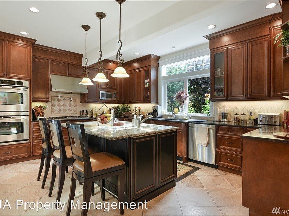1st image of 5529 108th Ave NE