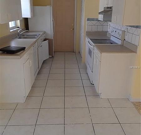 5th image of 905 Delano Ct