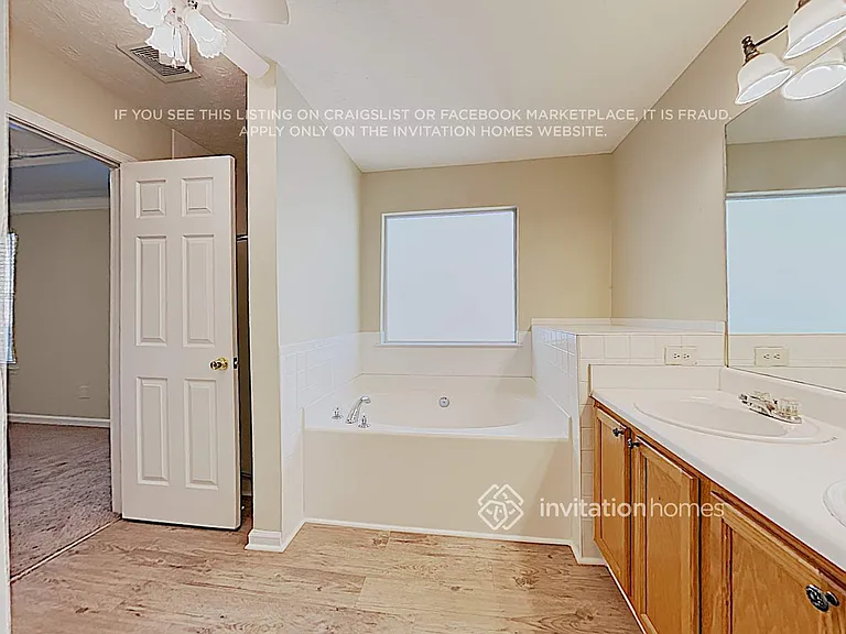 4076 Shoreside Cir — Photo 14