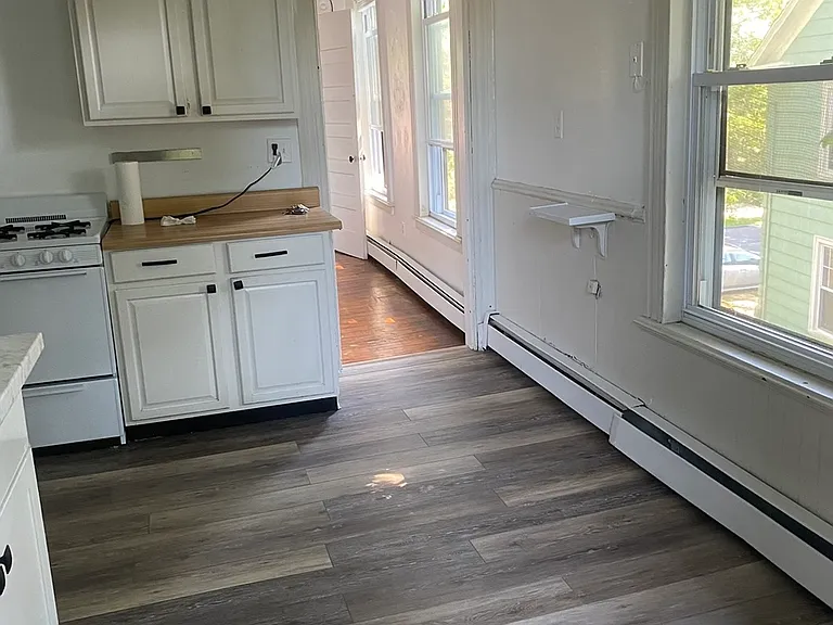 108 Canner St #2L — Photo 7