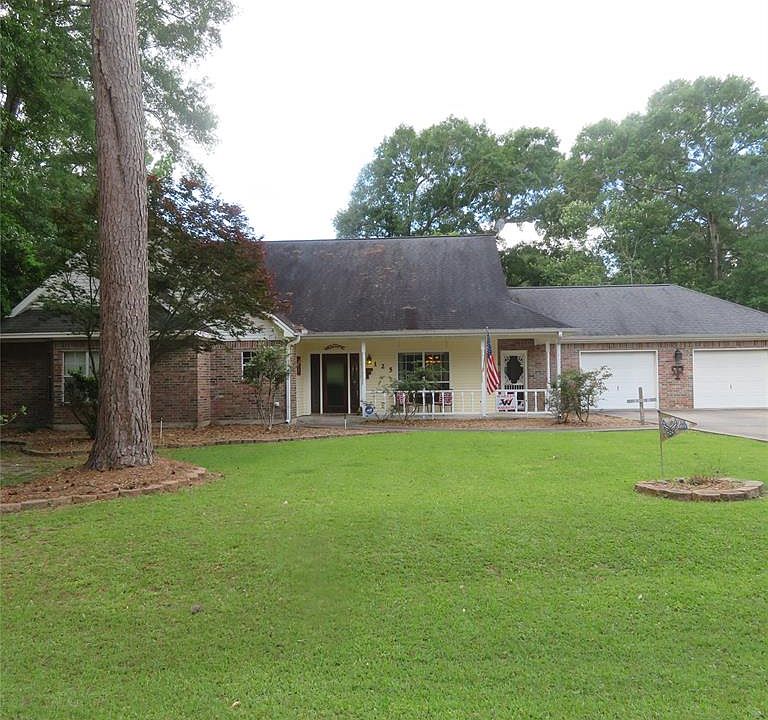 1st image of 125 White Oak Dr