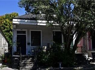 8221 Cohn St, New Orleans, LA 70118
